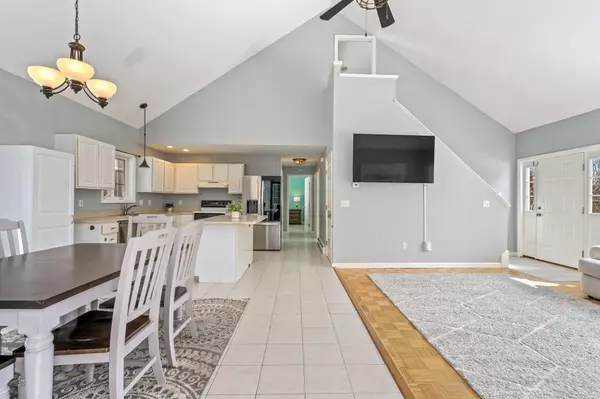 New Gloucester, ME 04260,9 Miecaskyl DR