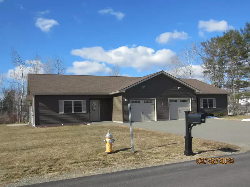 7-2 Frenchmen LN #B, Orrington, ME 04474