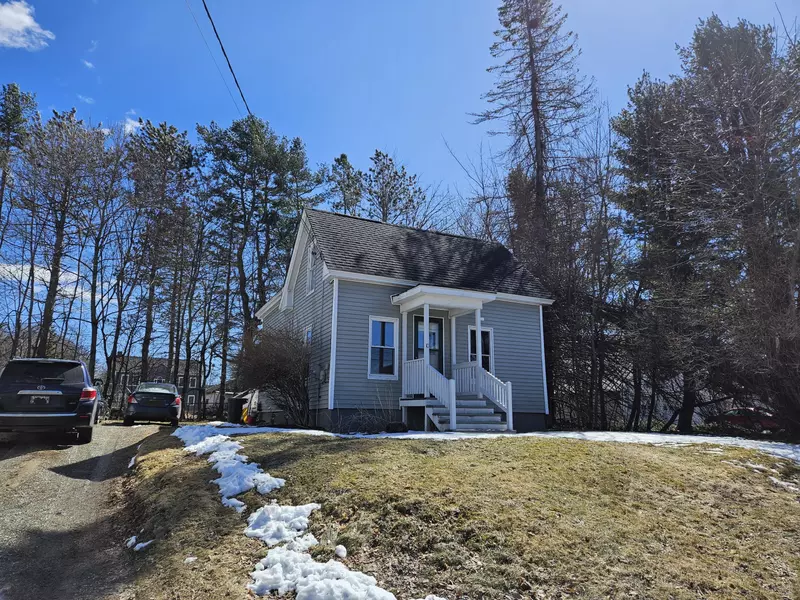 10 Goupee ST, Brewer, ME 04412
