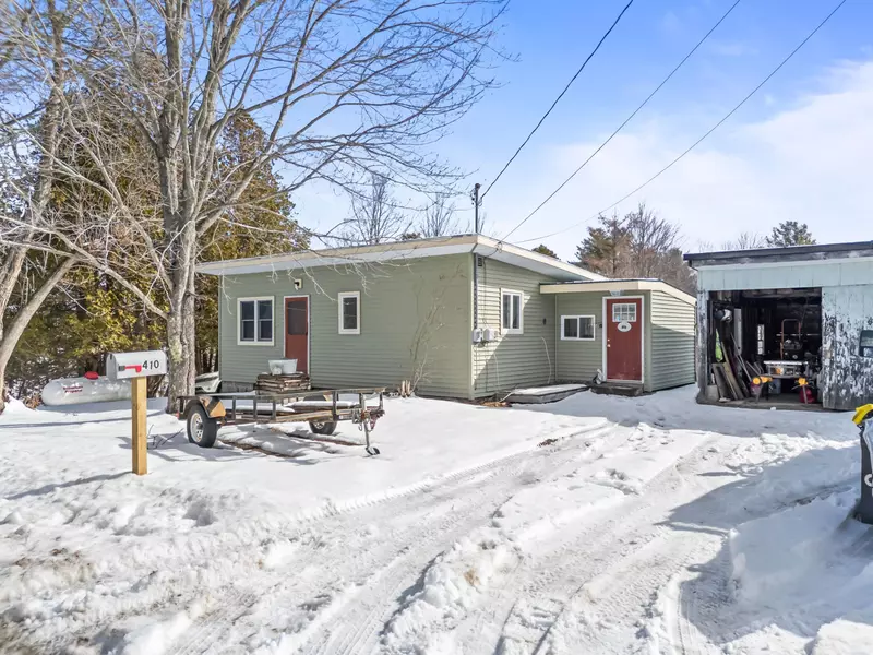 410 Boothby RD, Livermore, ME 04253