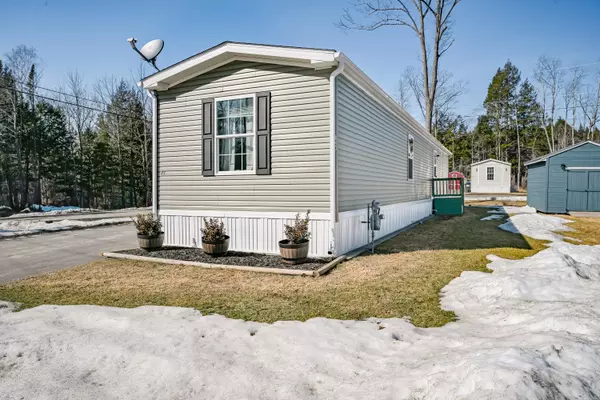 Waterville, ME 04901,43 Punky LN