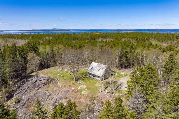 Deer Isle, ME 04627,85 Gravel Pit DR