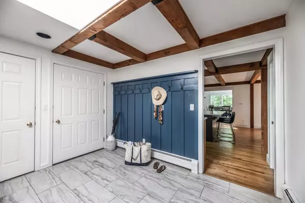 Blue Hill, ME 04614,29 Penny LN