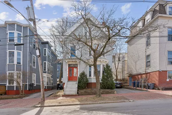 Portland, ME 04101,560 Cumberland AVE