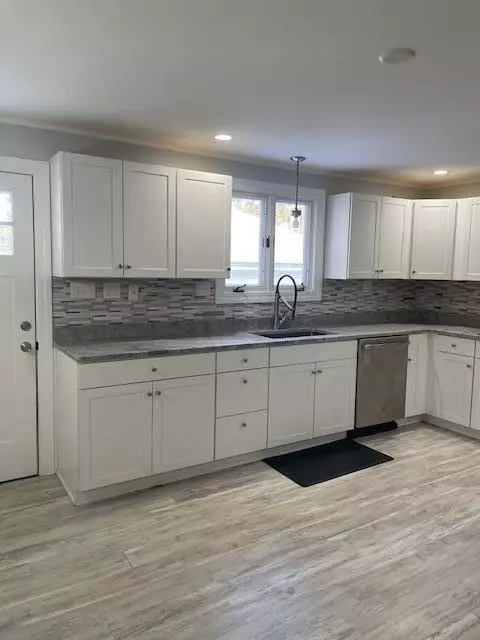 Portland, ME 04102,130 Whitney AVE