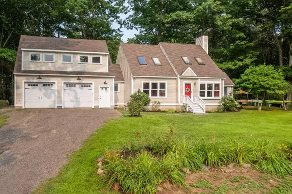 13 Ocean Circuit DR, York, ME 03902