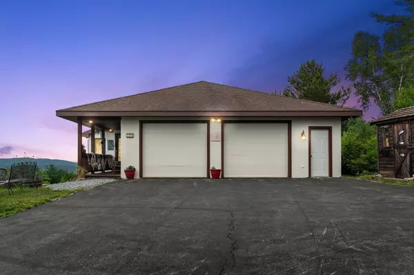 Rockport, ME 04856,188 Mt Pleasant ST