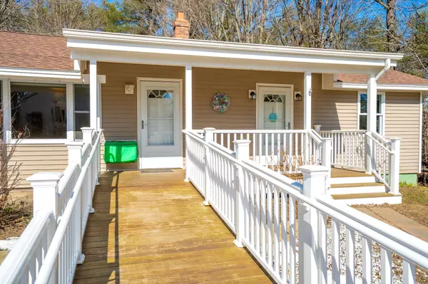 Lisbon, ME 04250,358 Lisbon ST