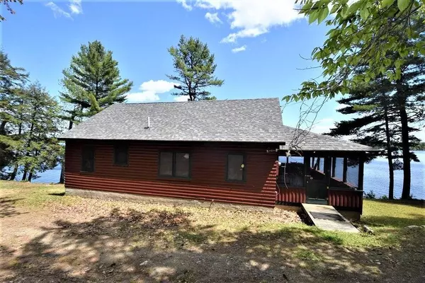 Grand Lake Stream Plt, ME 04668,244 Smith RD