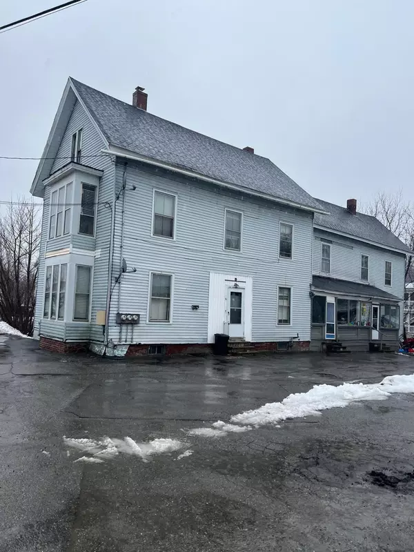 10-12 Percival CT, Waterville, ME 04901