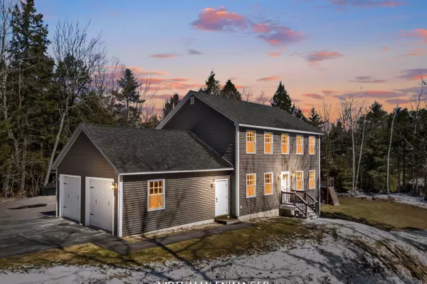 17 Alishia LN, Gray, ME 04039