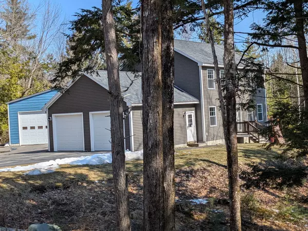 Gray, ME 04039,17 Alishia LN