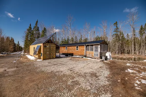 Burnham, ME 04922,79 Young LN