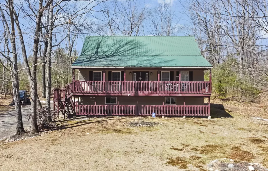 17 Deer HL N, Standish, ME 04084