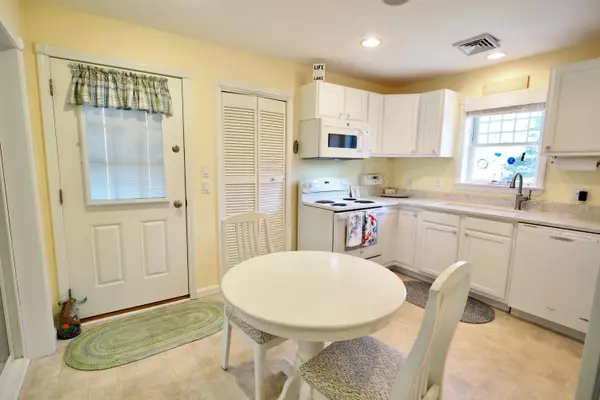 Wells, ME 04090,412 Post RD #D6