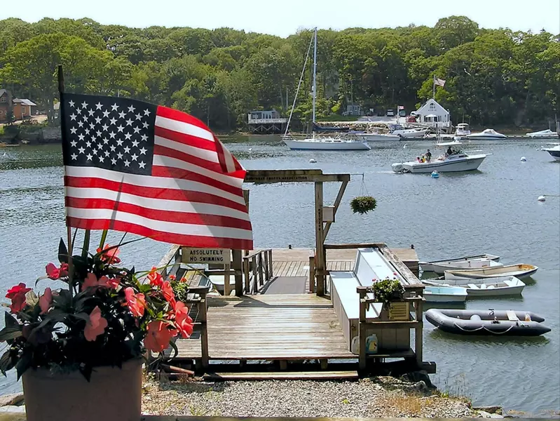 10-HA & GA Wigwam TRL, Boothbay, ME 04544