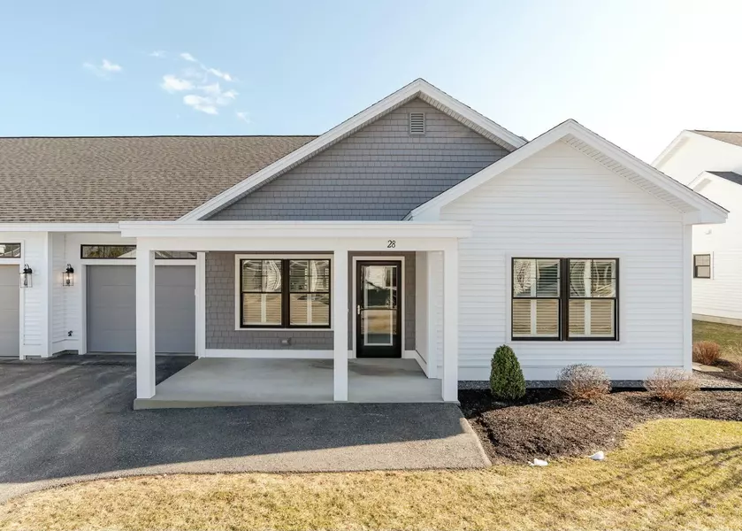 28 Mill Commons DR #28, Scarborough, ME 04074