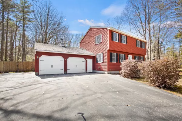 Topsham, ME 04086,21 Loon DR