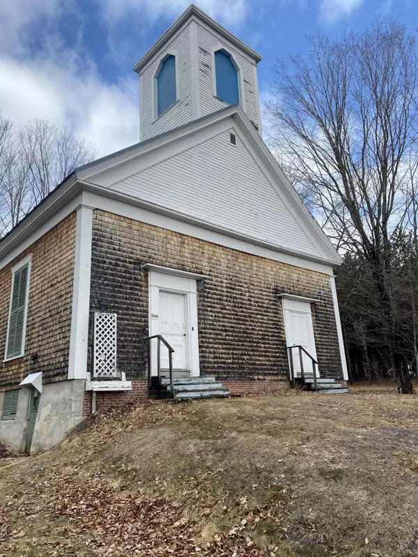 1038 East Madison RD, Madison, ME 04950