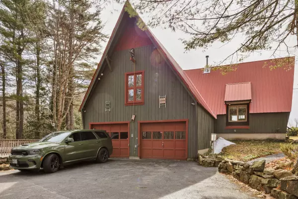 Shapleigh, ME 04076,198 Hooper RD