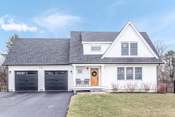 6 Skyview DR, Kittery, ME 03904