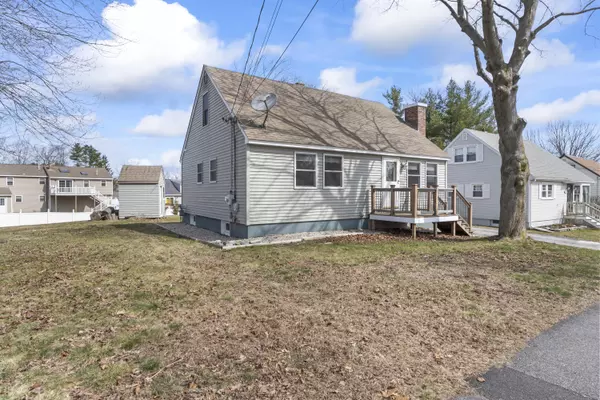 South Portland, ME 04106,87 Wythburn RD