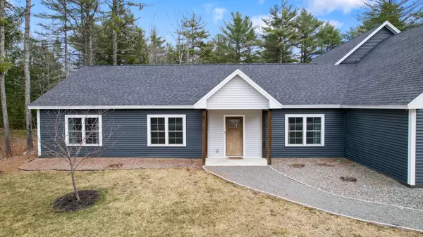 Hampden, ME 04444,10 Graystone DR