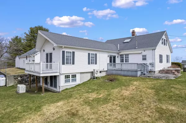 Waldoboro, ME 04572,498 Manktown RD