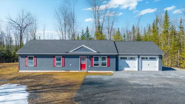 573 Sturtevant Hill RD, Winthrop, ME 04364