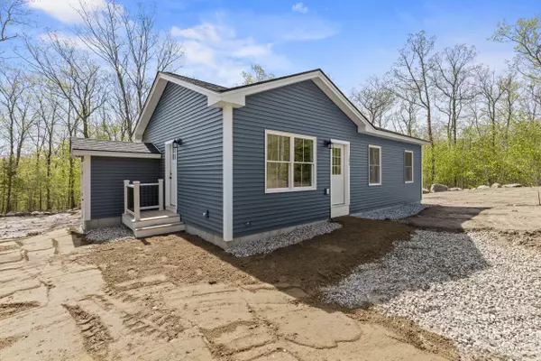 Naples, ME 04055,193 Dunton RD