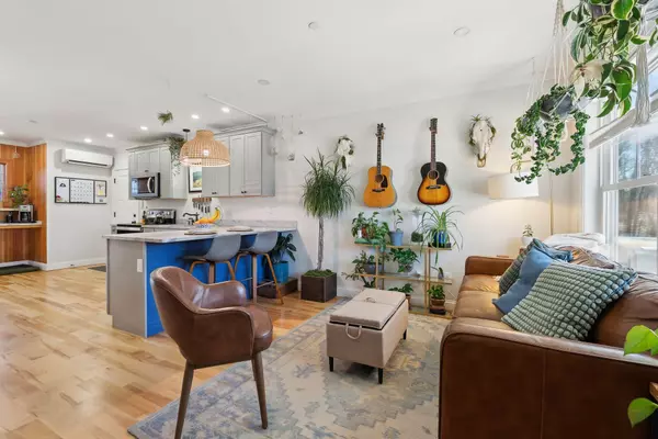 South Portland, ME 04106,66 Evans ST #12