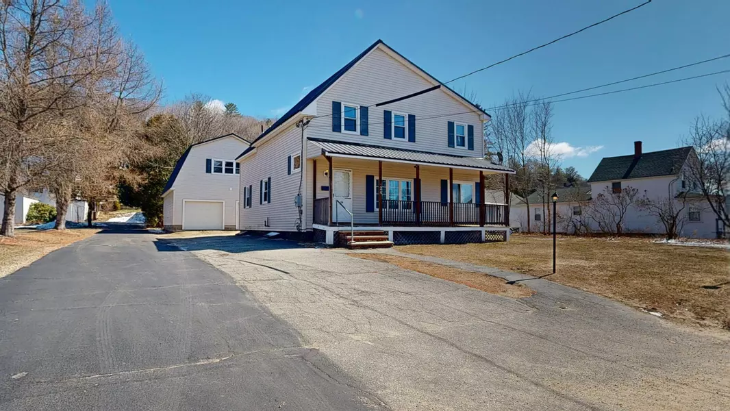24 Kimball AVE, Mexico, ME 04257