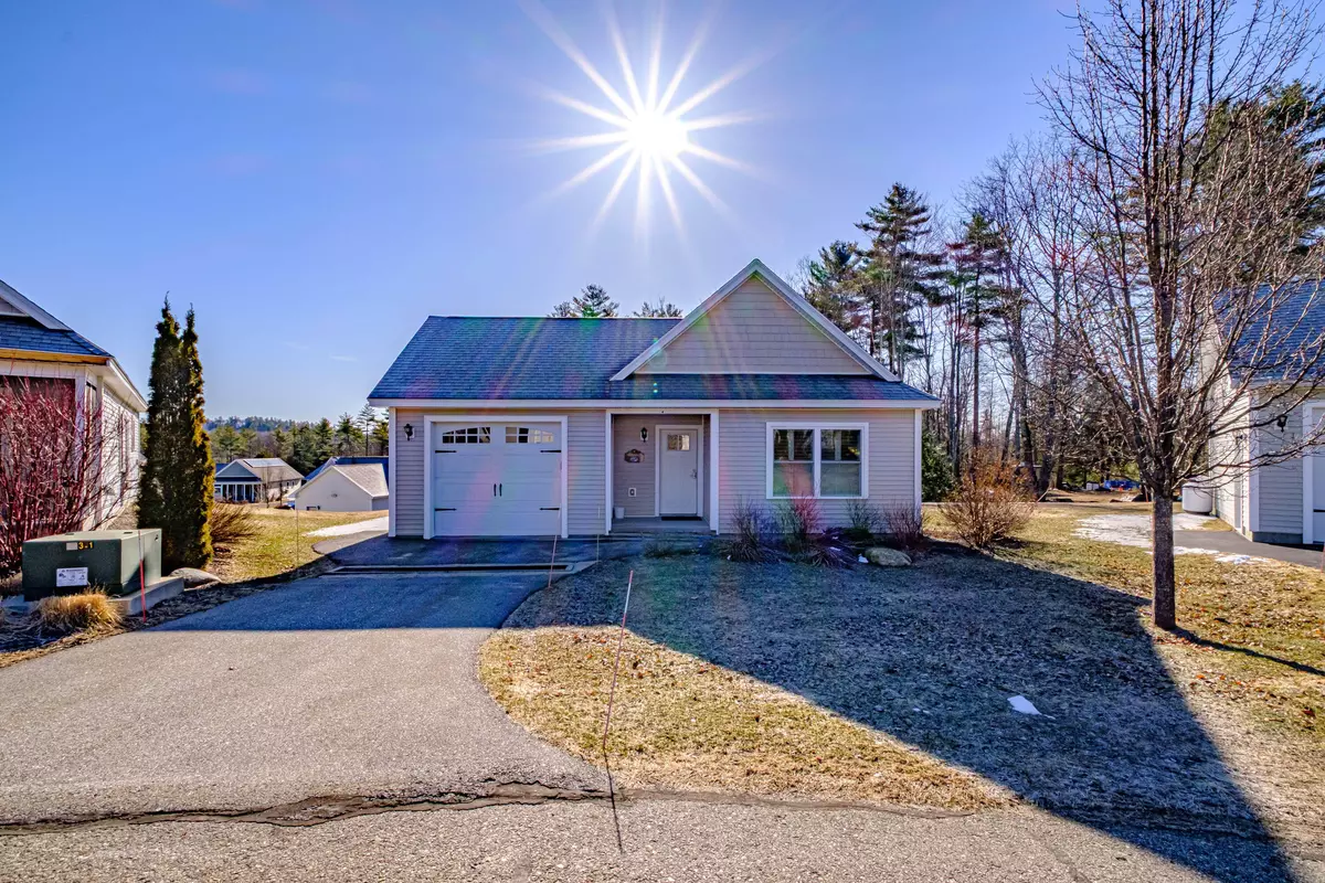 Bridgton, ME 04009,7 B ST