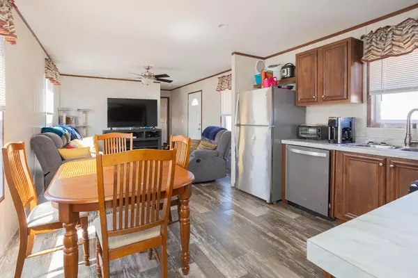 Farmington, ME 04938,187 Brier LN