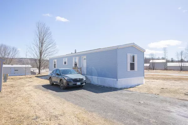 187 Brier LN,  Farmington,  ME 04938