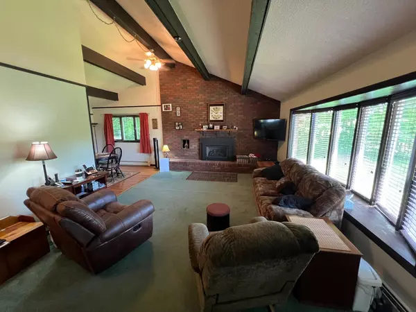 Dexter, ME 04930,360 Garland RD