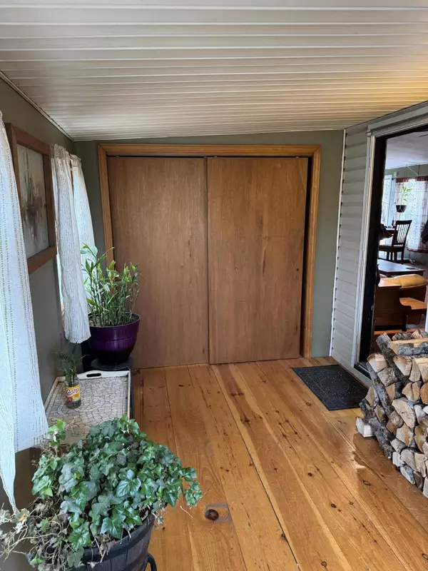 Millinocket, ME 04462,412 Kelley Mobile Home Park