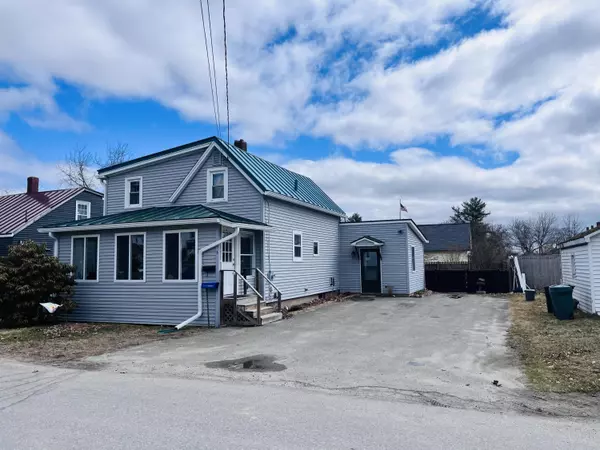 3 Broad ST, Waterville, ME 04901