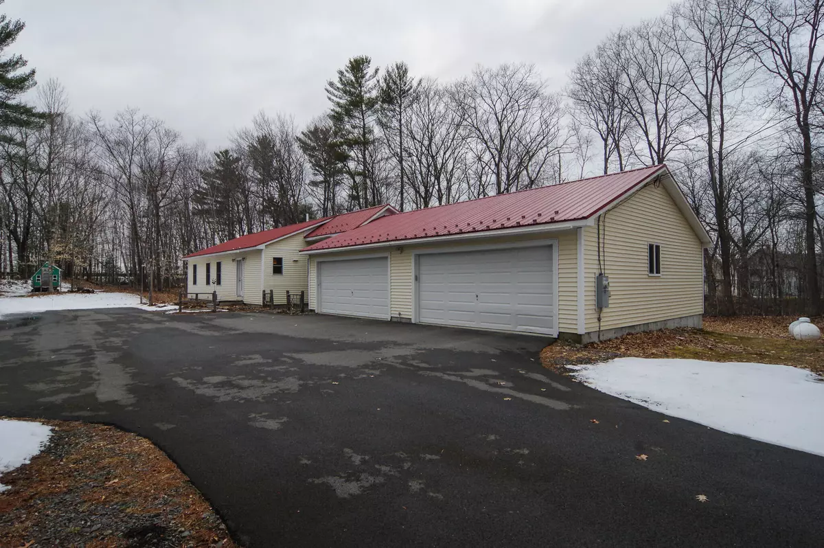 Guilford, ME 04443,6A Park ST