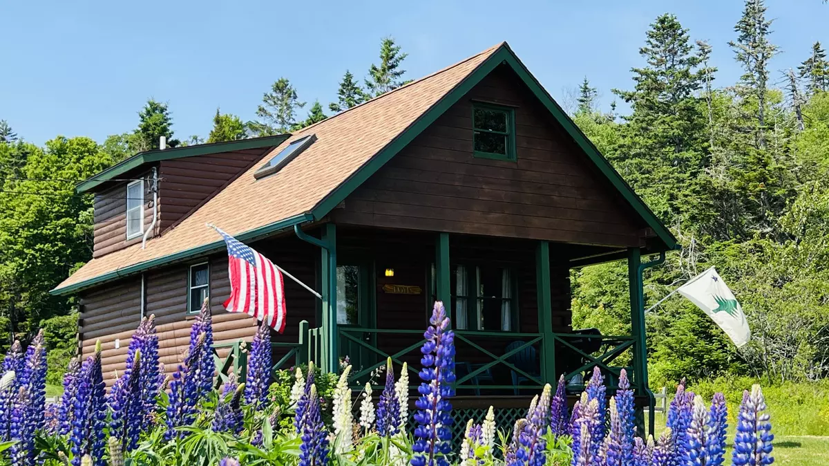 Lubec, ME 04652,1 Cecelias WAY