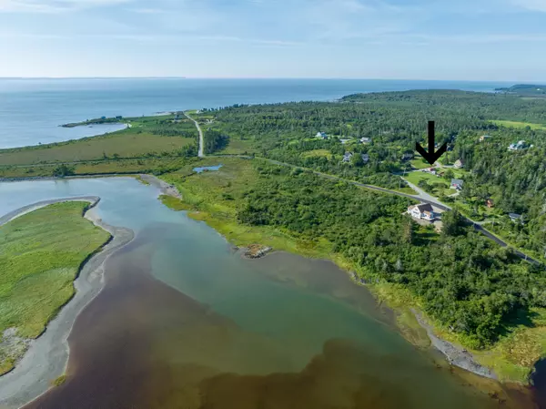 Lubec, ME 04652,1 Cecelias WAY