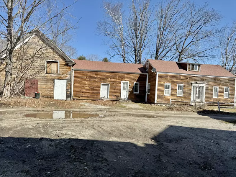 4 Harrison RD, Bridgton, ME 04009