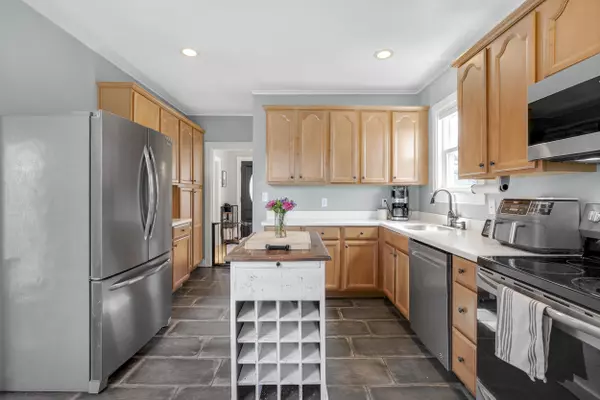 Portland, ME 04102,13 Lassell ST