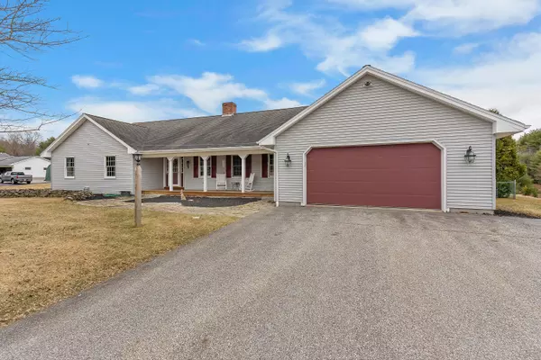 80 Frost Hill AVE, Lisbon, ME 04252