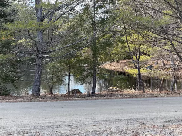 Mount Vernon, ME 04352,105 Rat Mill Hill RD