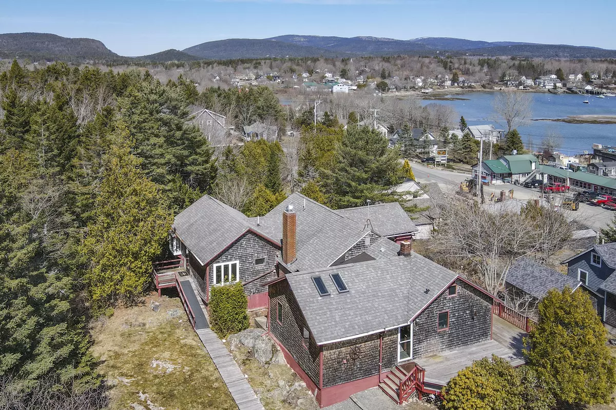 Southwest Harbor, ME 04679,442 Main ST