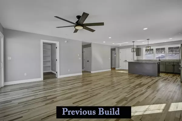 Gray, ME 04039,7 Stillwater DR