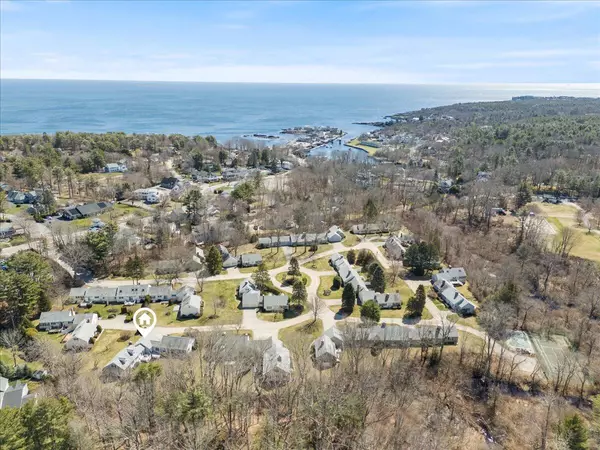 Ogunquit, ME 03907,270 MEADOWLARK VILLAGE #305