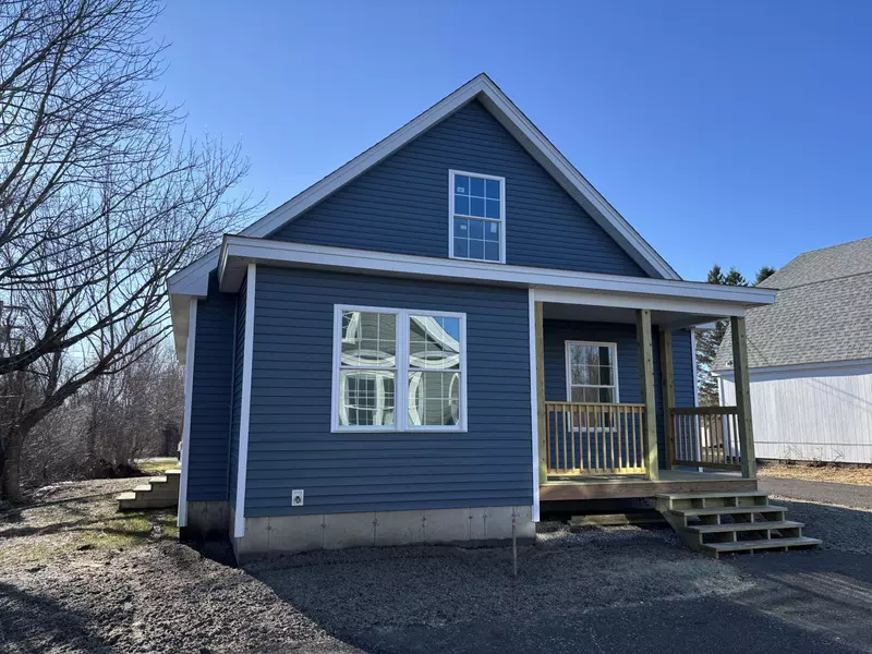 33 Booker ST #6, Thomaston, ME 04861