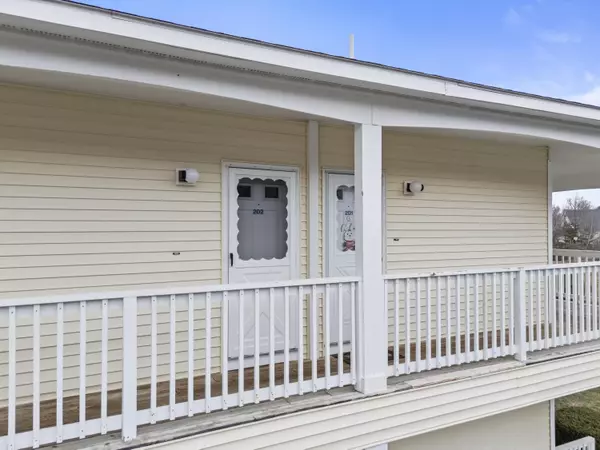 Wells, ME 04090,1762 Post RD #202